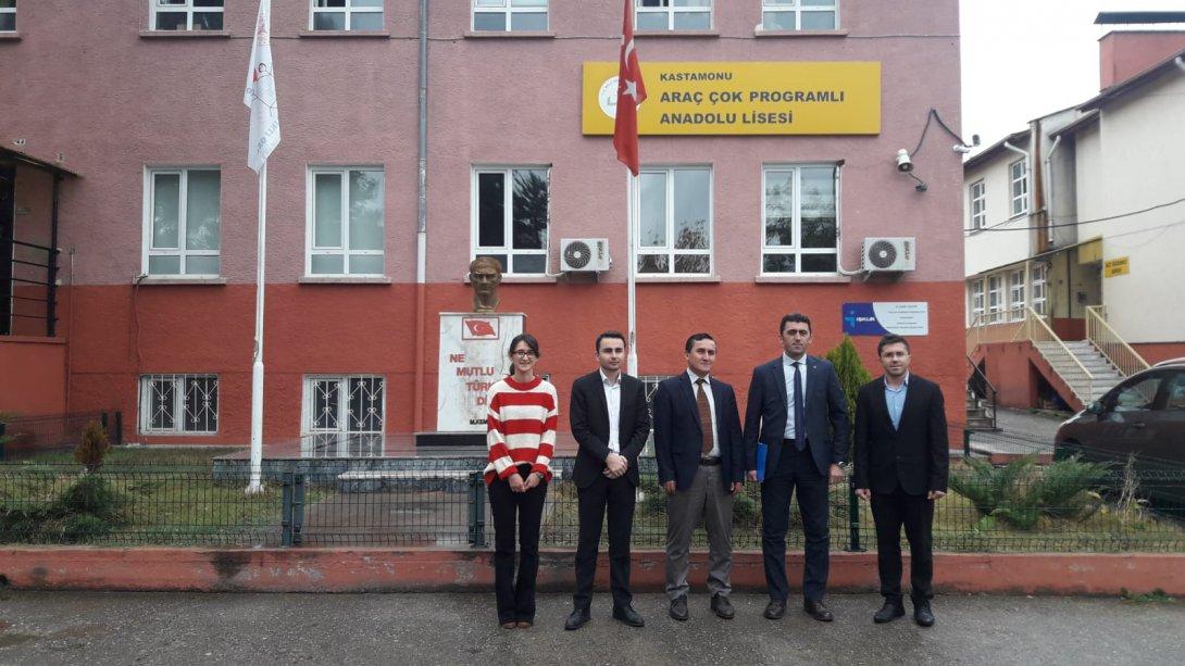 İlçe Milli Eğitim Müdürü Selim AYDIN okul ziyaretlerine devam ediyor.