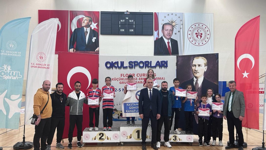 2023 2024 Eğitim Öğretim yılı Sinop Floor Curling Grup Müsabakaları Karadeniz Bölgesi Küçükler Karma Takımlar ŞAMPİYONU GENERAL ŞÜKRÜ KANATLI ORTAOKULU
